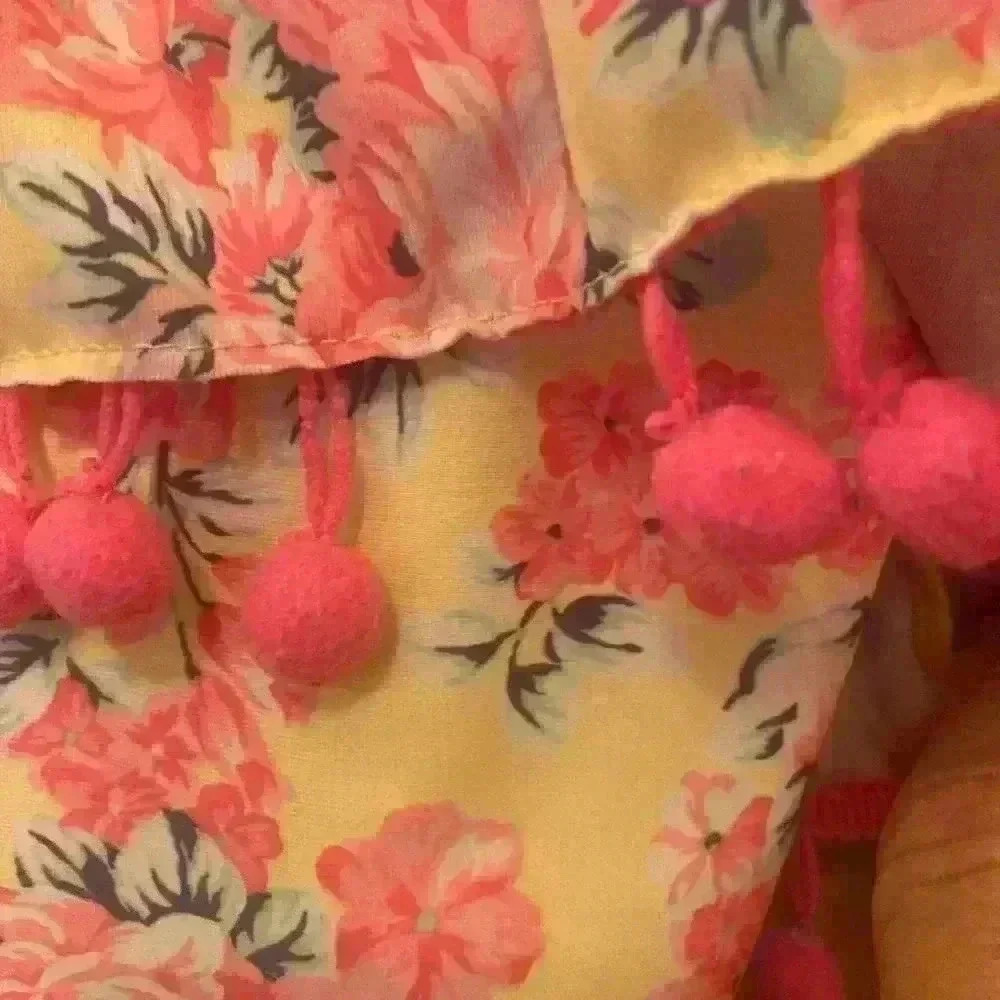 Nicole Miller Floral Ruffle Pom Pom one piece swimsuit size 2T - Picture 2 of 8